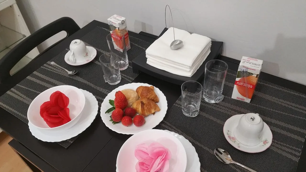 Apartment Fira Bcn Camp Nou